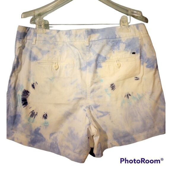 Crown & Ivy tie dye shorts - Picture 3 of 11